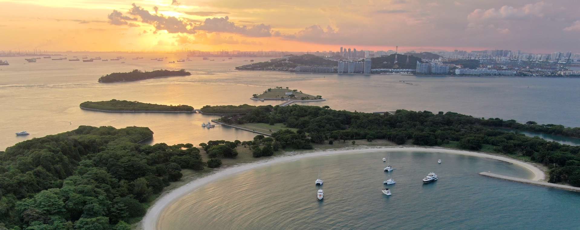 Singapore marine guide lazarus islands sunset