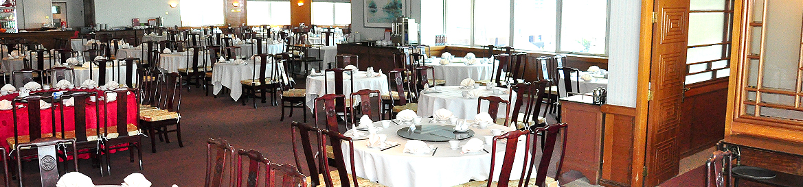 Raffles Marina berthing options lighthouse sunset restaurant
