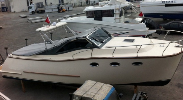 Erman Yachting Lobster 34 Cabrio Premium Nautical Boats for sale Singapore