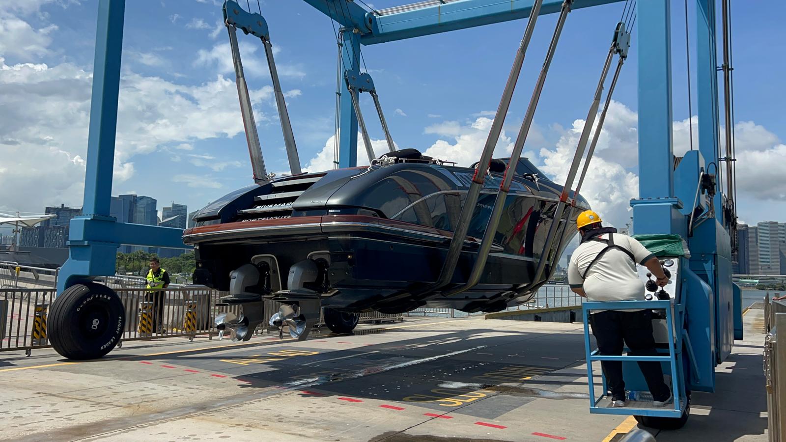 Yacht entering Marina bay sands f1 Singapore